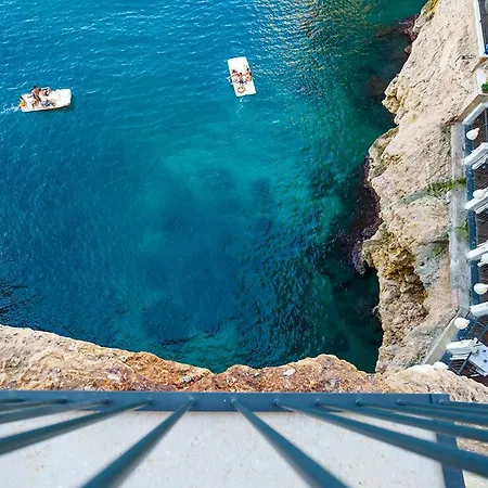 Grotta Palazzese Hotel