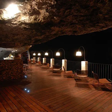 Grotta Palazzese