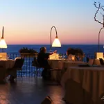 Grotta Palazzese فندق 5*