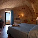 Grotta Palazzese 5* بولينيانو آ ماري