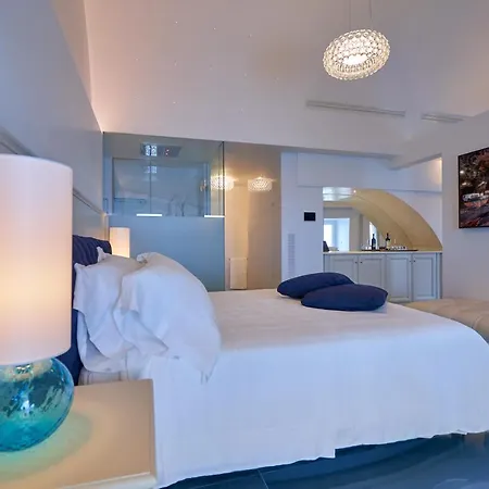 Grotta Palazzese Szálloda 5*