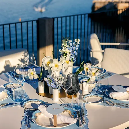 Hotell Grotta Palazzese