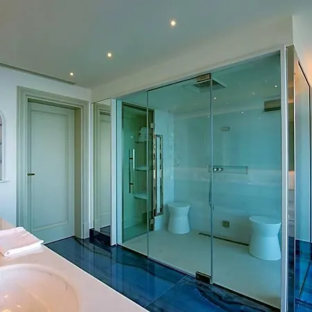 Grotta Palazzese 5*