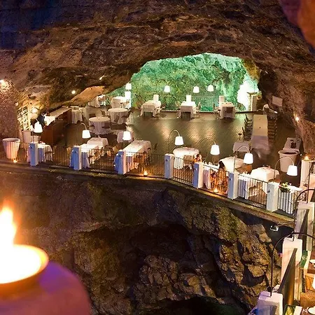 Hotell Grotta Palazzese Polignano a Mare