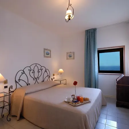 Grotta Palazzese 5*