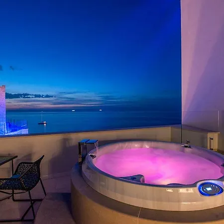 Grotta Palazzese Otel 5*