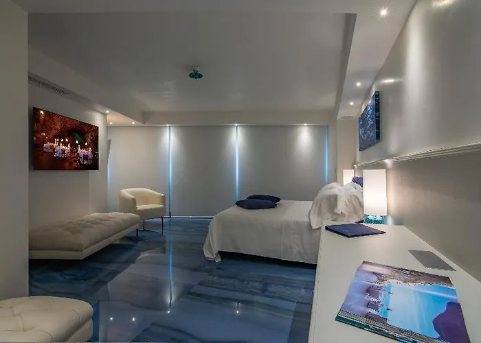 Grotta Palazzese 5*