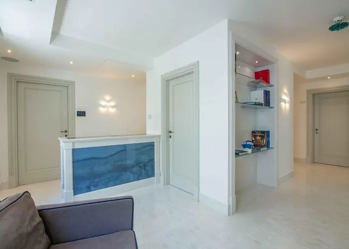 Grotta Palazzese 5* Polignano a Mare