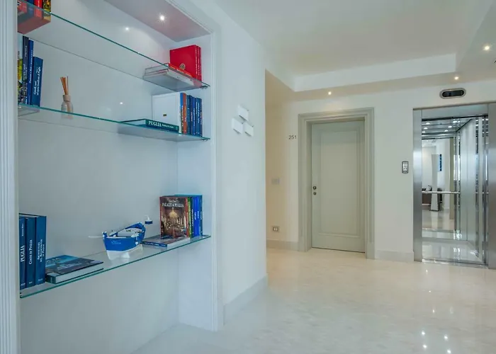 Hotel Grotta Palazzese 5*