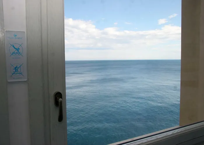 Grotta Palazzese Hotel